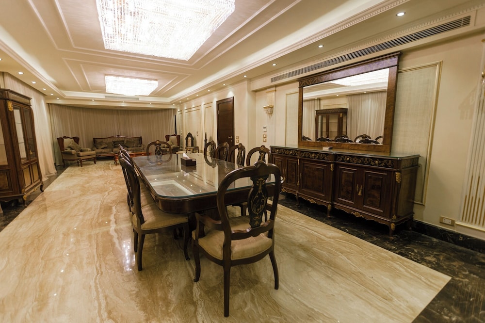 Luxury Villa in Green Heights compound