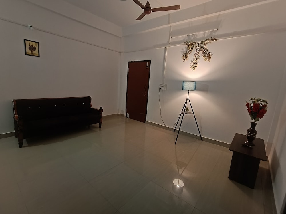 AURA HOMES