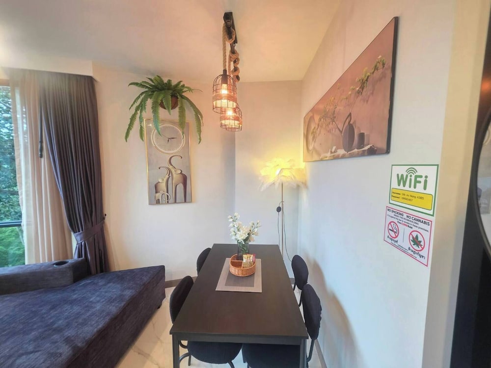 Room-a305 - 1 Bdr Condo With Sea View, A