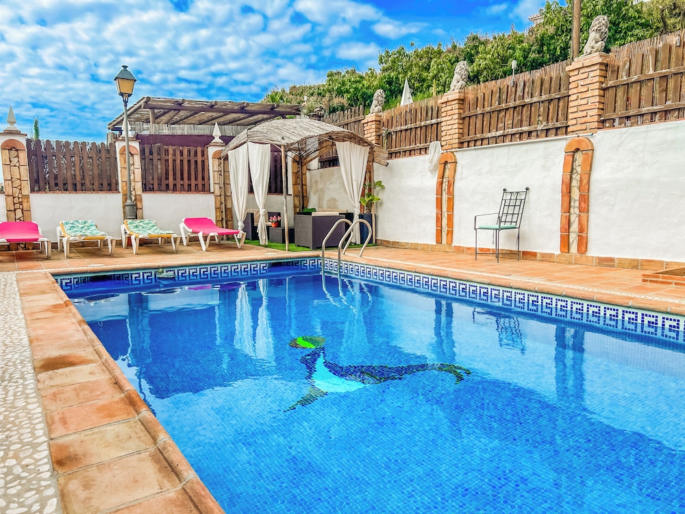 Cd-2253 Two Bedroom Villa With Pool in Frigillana