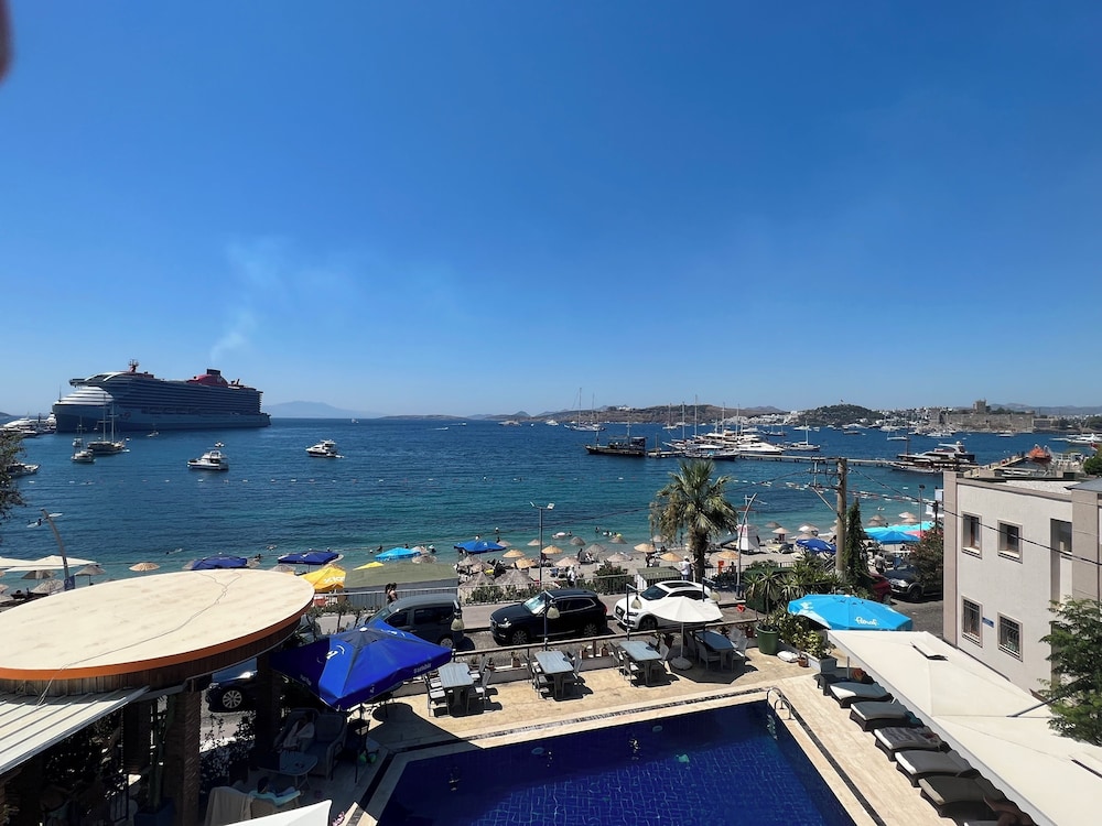 Akkan Beach Hotel - Image 71