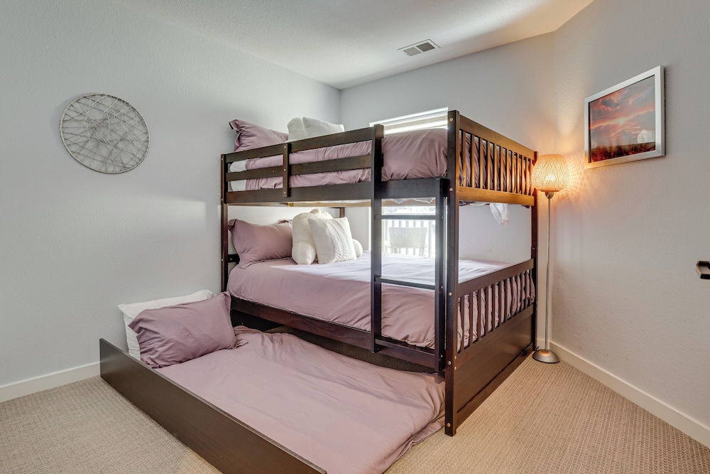Close to Beaver Creek & Vail: Cozy Edwards Condo!