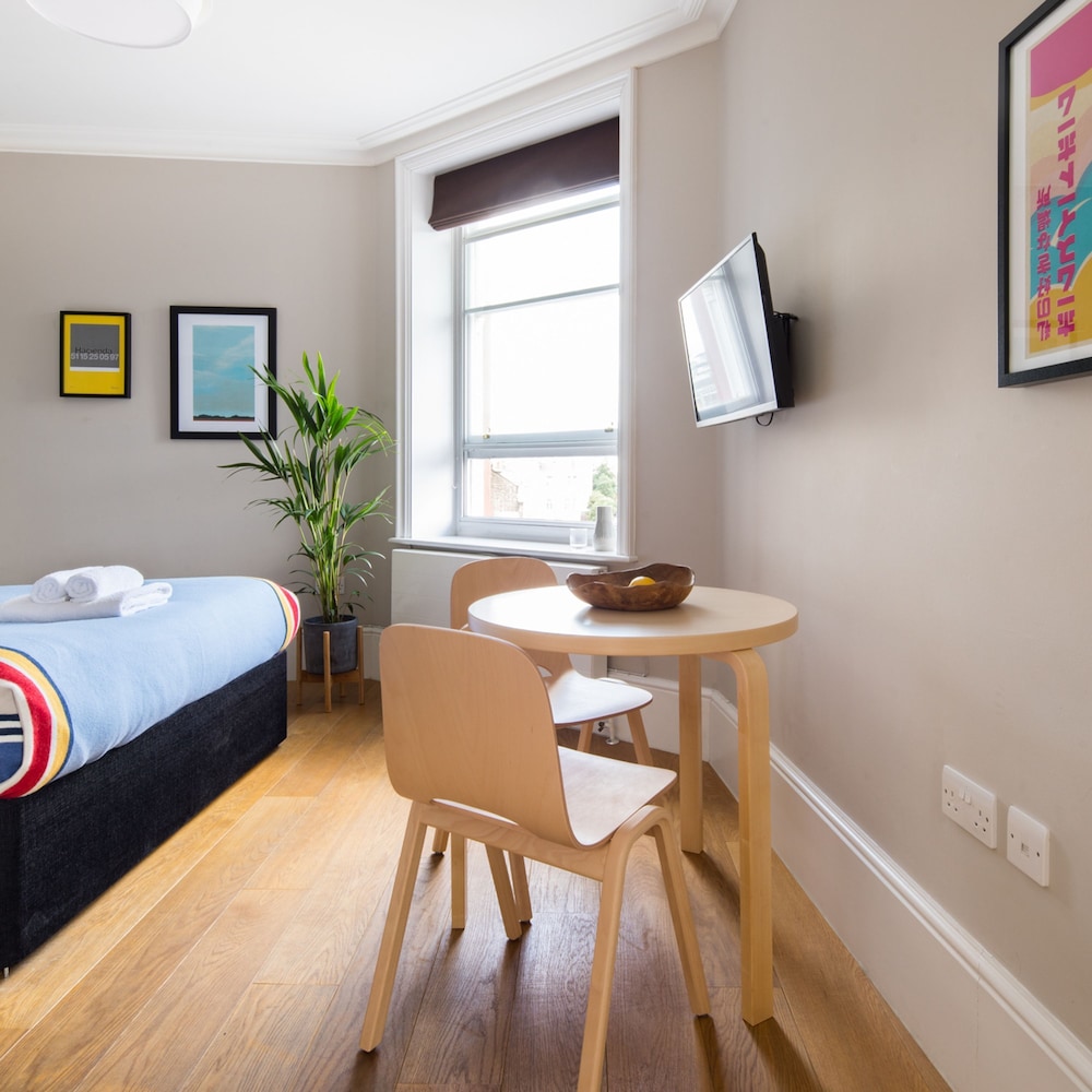 Amazing Covent Garden Studio - Netflix Nespresso