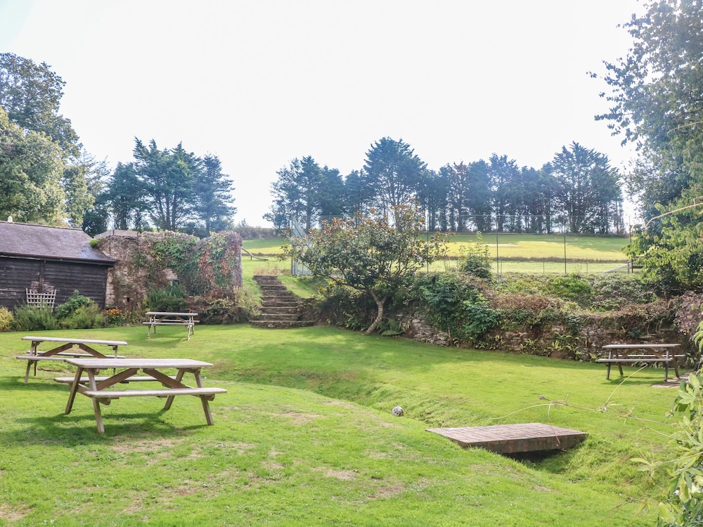 Primrose at Stancombe Manor, Nr Kingsbridge