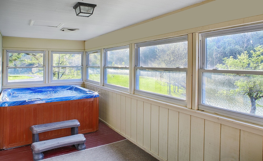 Salt Fork Lodge and Conference Center