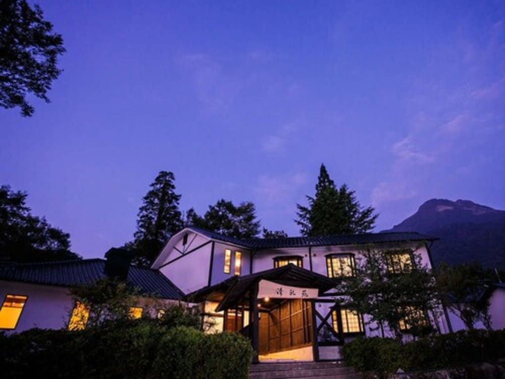 Yufuin Ryokan Seikoen
