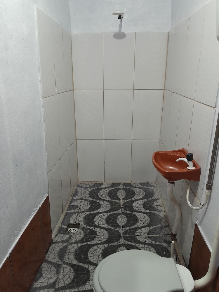 Hospedagem Chapéu Virado