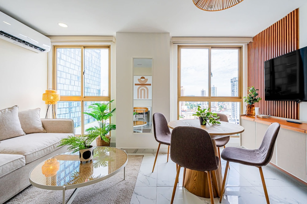 w Amazing 1BR in Obarrio