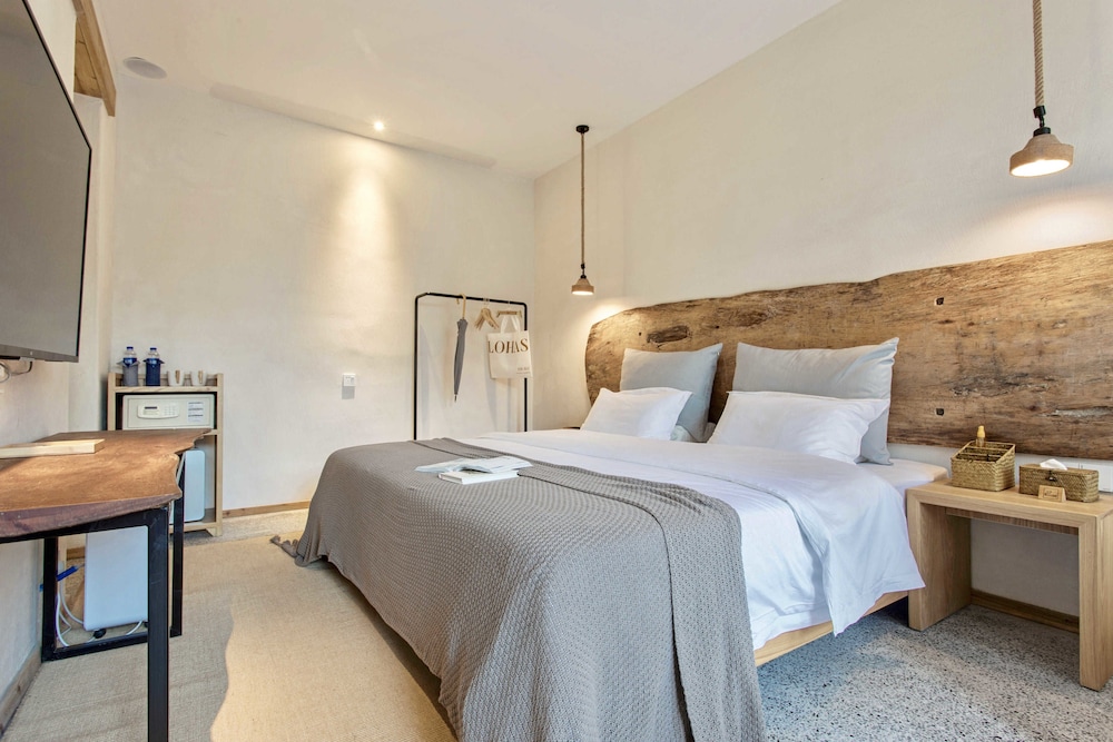 Old Street Moye Inn view 5