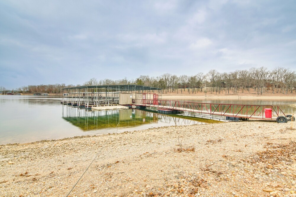 Fireplace + Lake Access: Waterfront Branson Escape