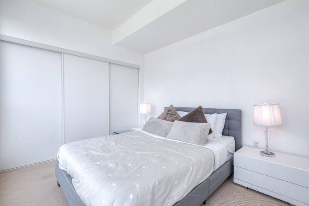 Waterfront Luxury Residences