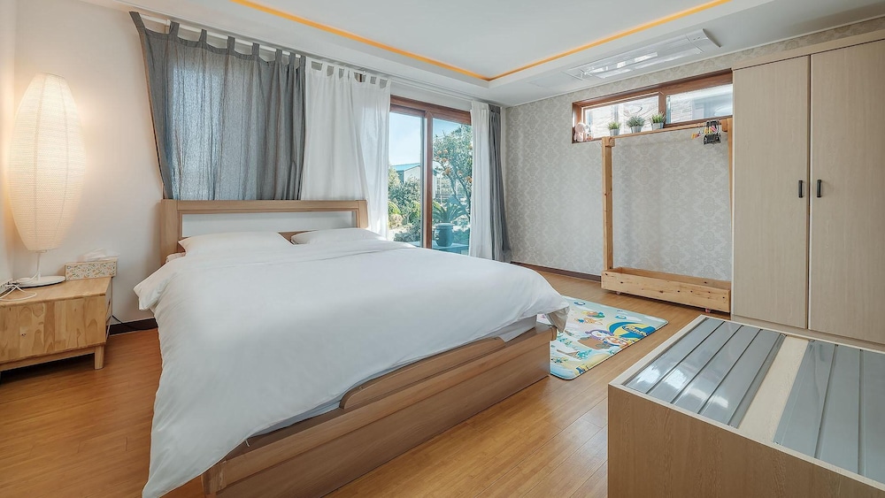 Jeju Brickninemansion