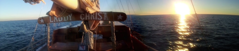 Lady Christa photo 4