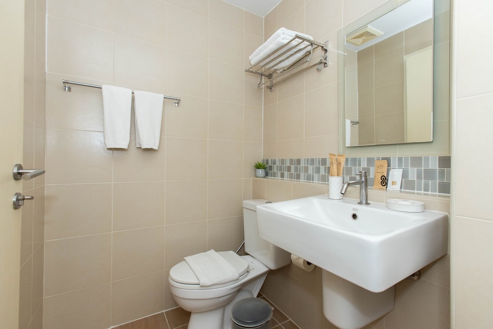 First Choice Suites