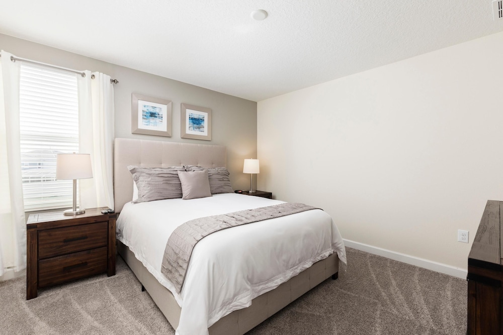 8914sid- the Retreat at Championsgate - Image 4