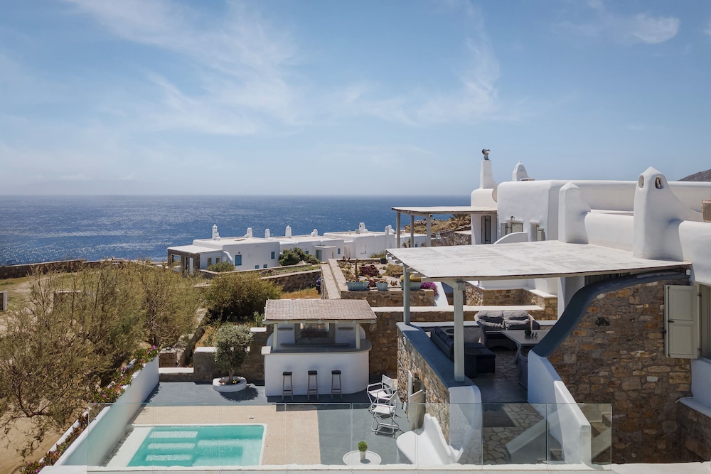 Mykonian Hills