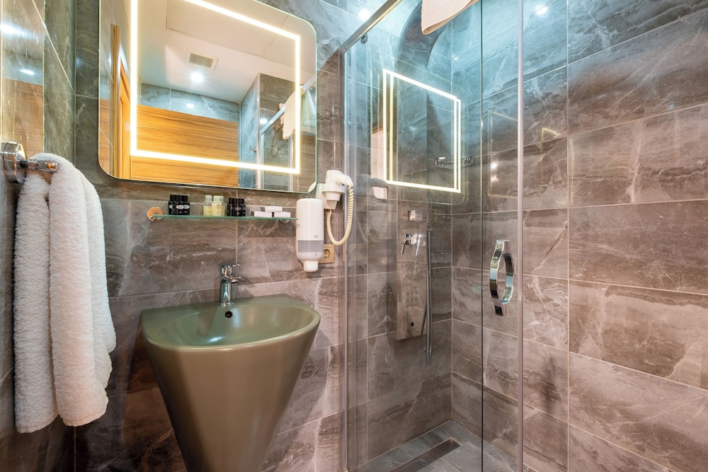 La Wisteria Butik Otel İstanbul - Image 24