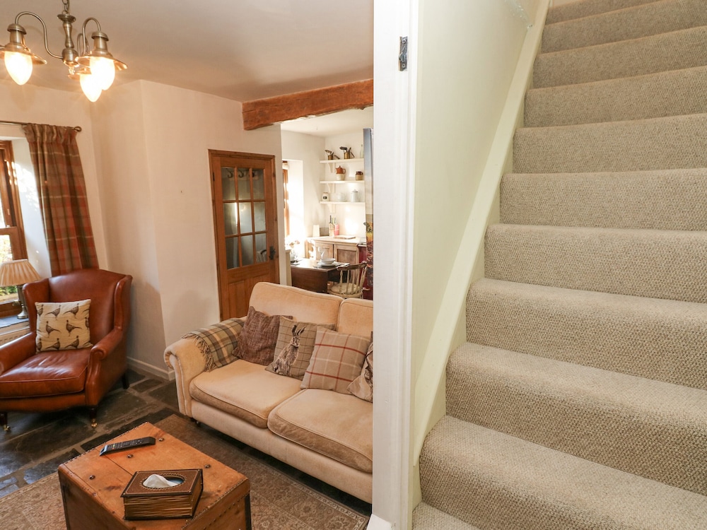 Hillside Holiday Cottage