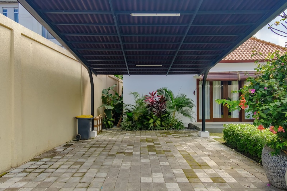 Madeira Casa Canggu Bali