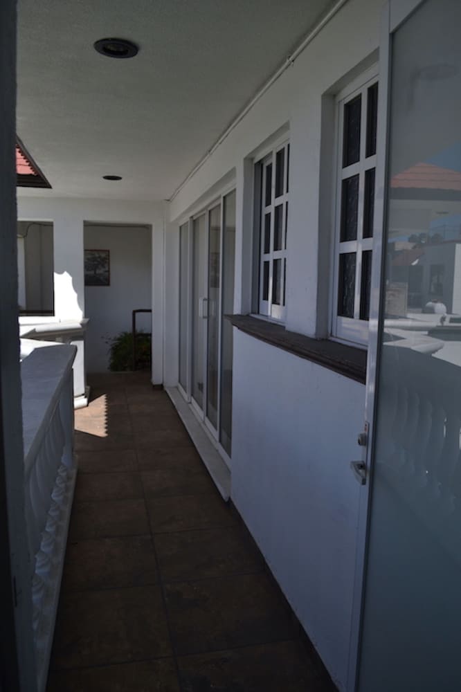 La Aurora Hotel like Home