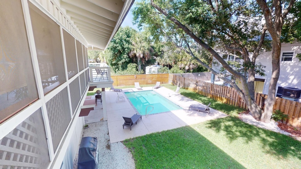 6 7th Street by Tybee Vacation Rentals