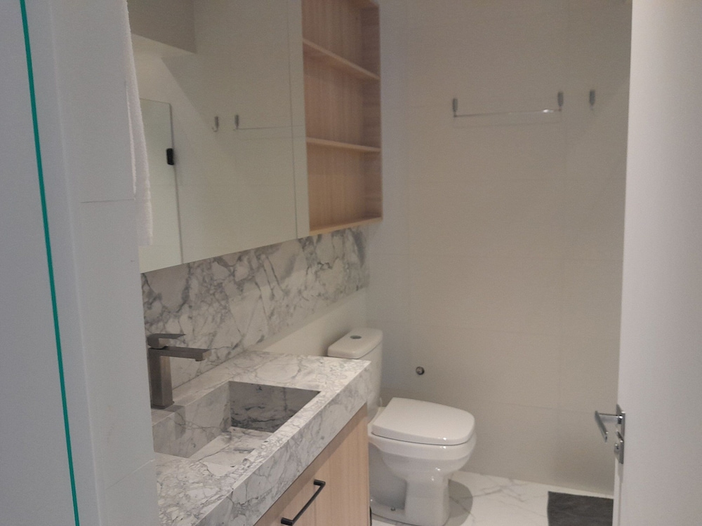 Ocean View Apt 550m From the Beach Gev1304