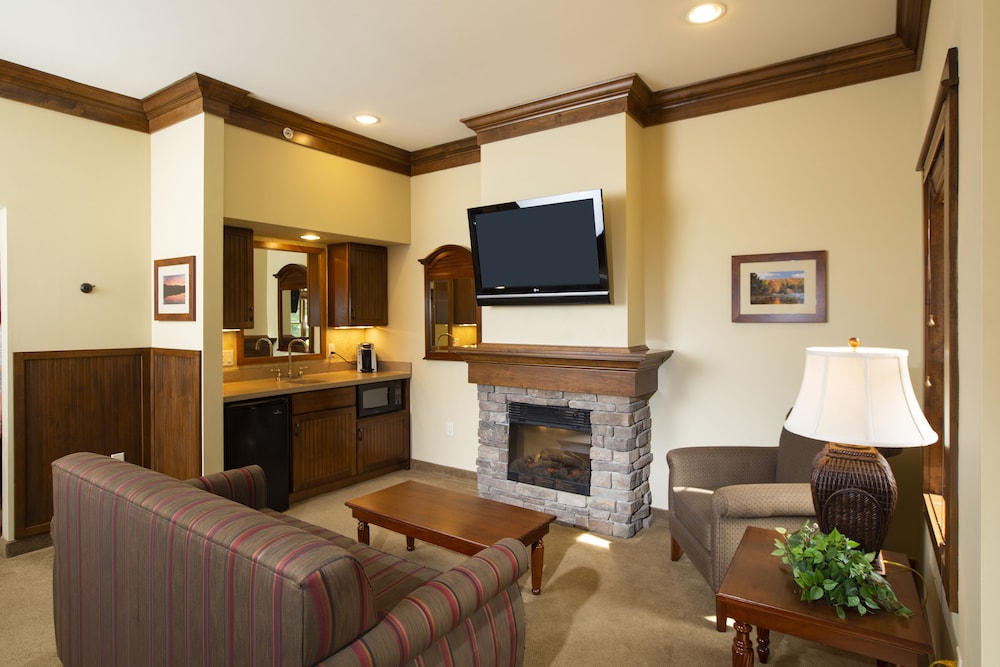 Rockwell Lake Lodge - Property Image 24