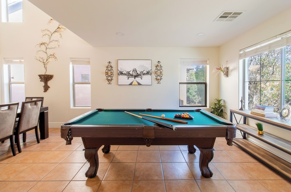 Casa Desert Willow 5BR Home & Pool
