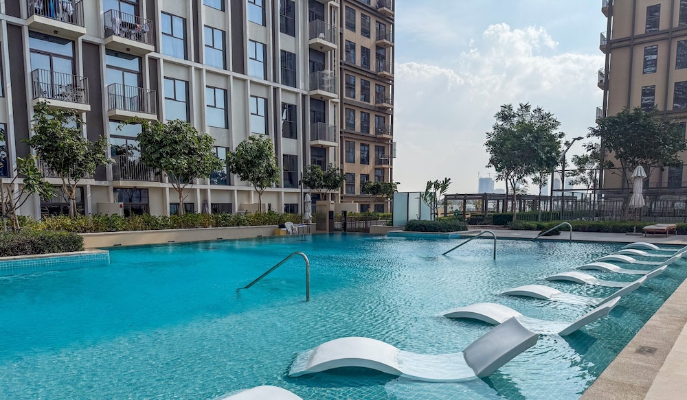 LUX  The Collective Dubai hills Suite