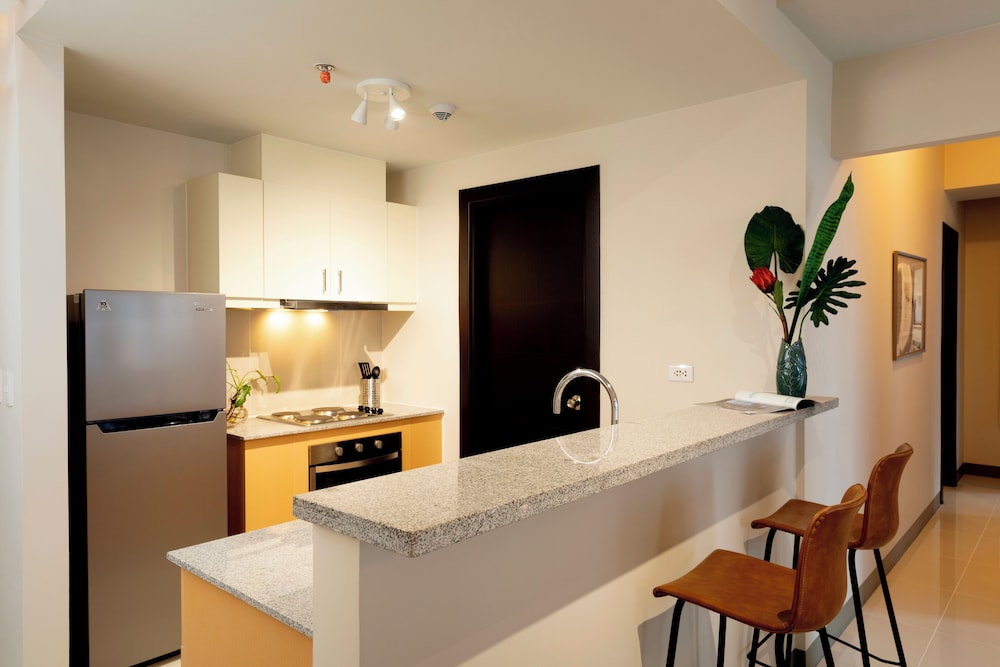 Uptown Park Suites Tower 2
