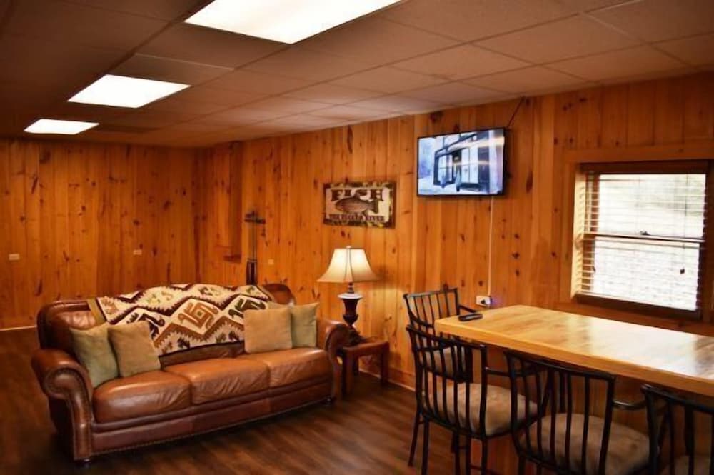 River Escape On The Toccoa view 5