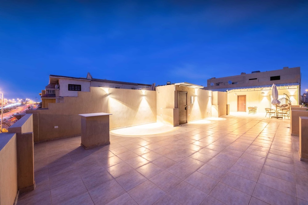 Xuru Stays I The Serene Suite A Rooftop Studio @ New Cairo