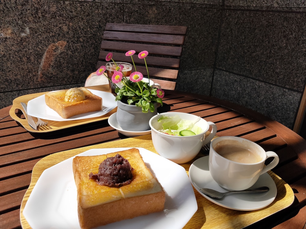 Bakery Hotel Château D'or - Hostel