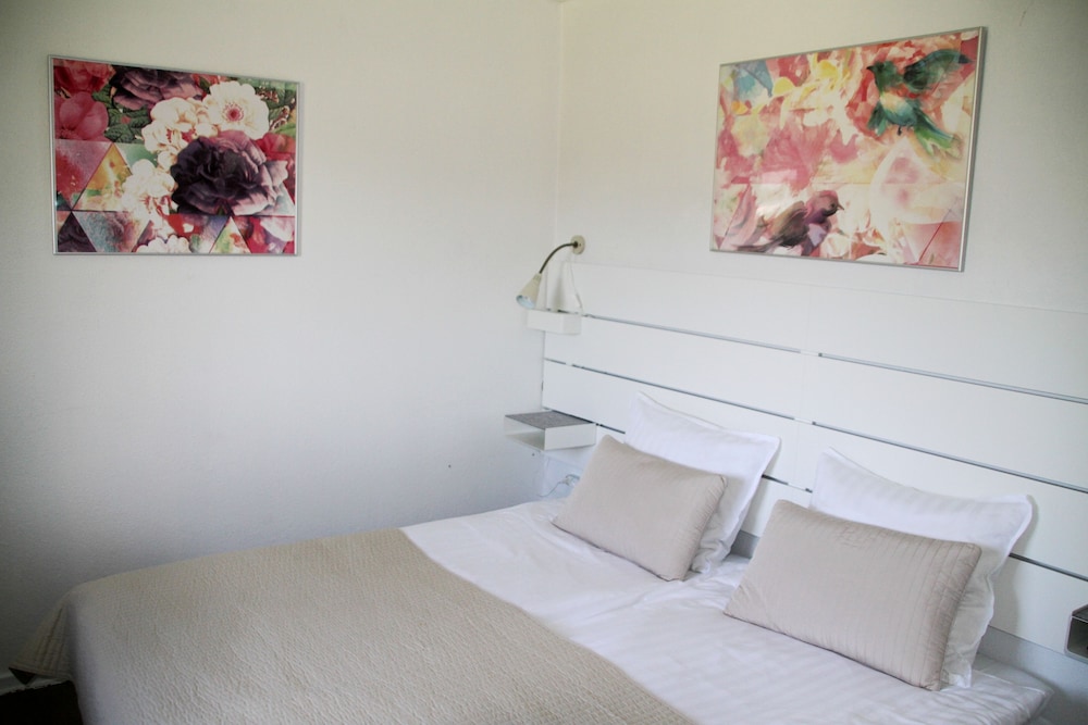 Hine Bakke Guest House