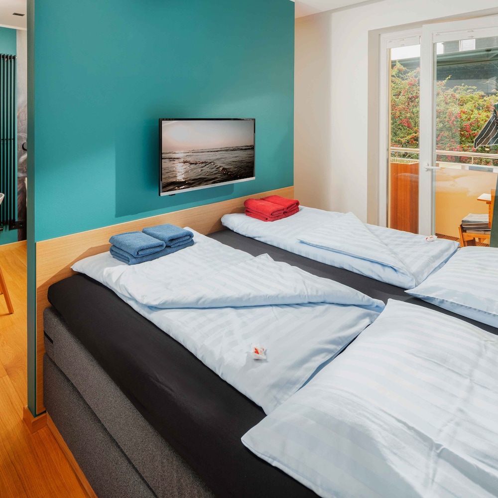 ney.land apartments