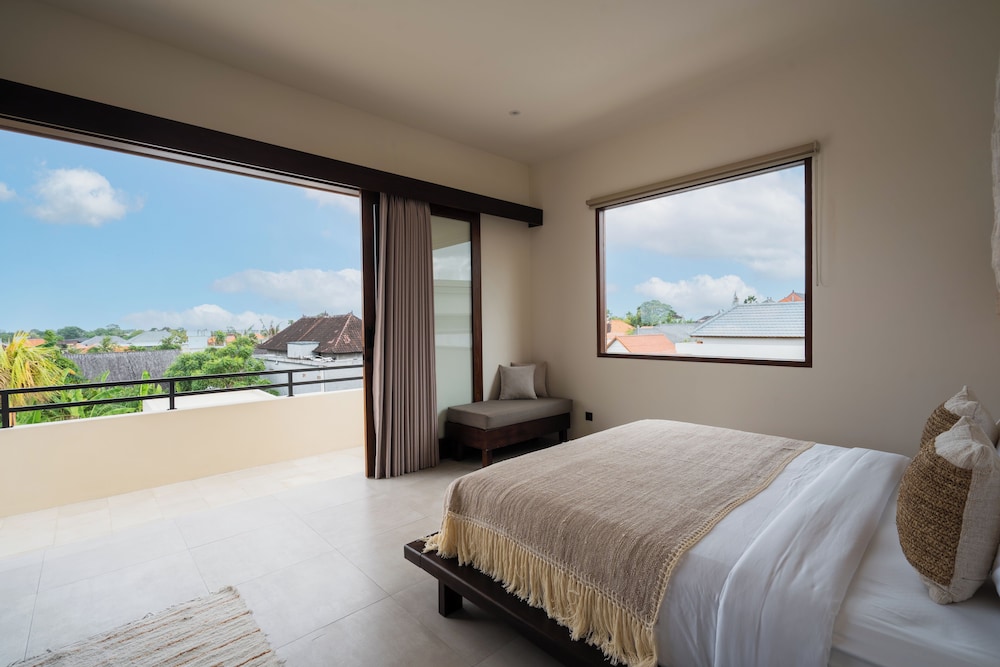 Rumah Tiha by Alfred in Bali