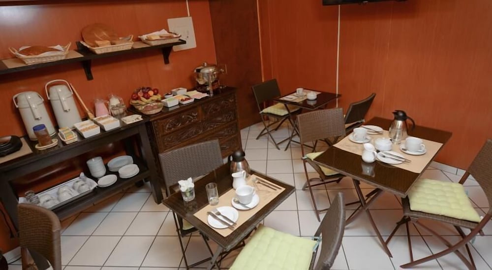 Tecte Guest House