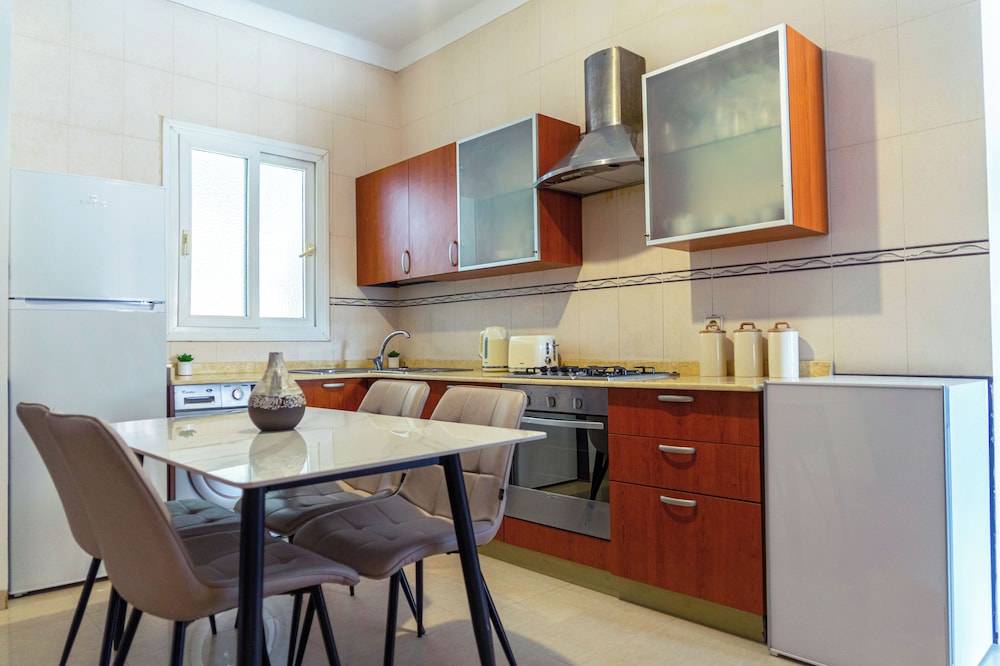 Charmant Appartement au Cœur d'Hydra