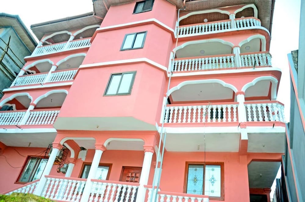 Elevation Lodge Imatt