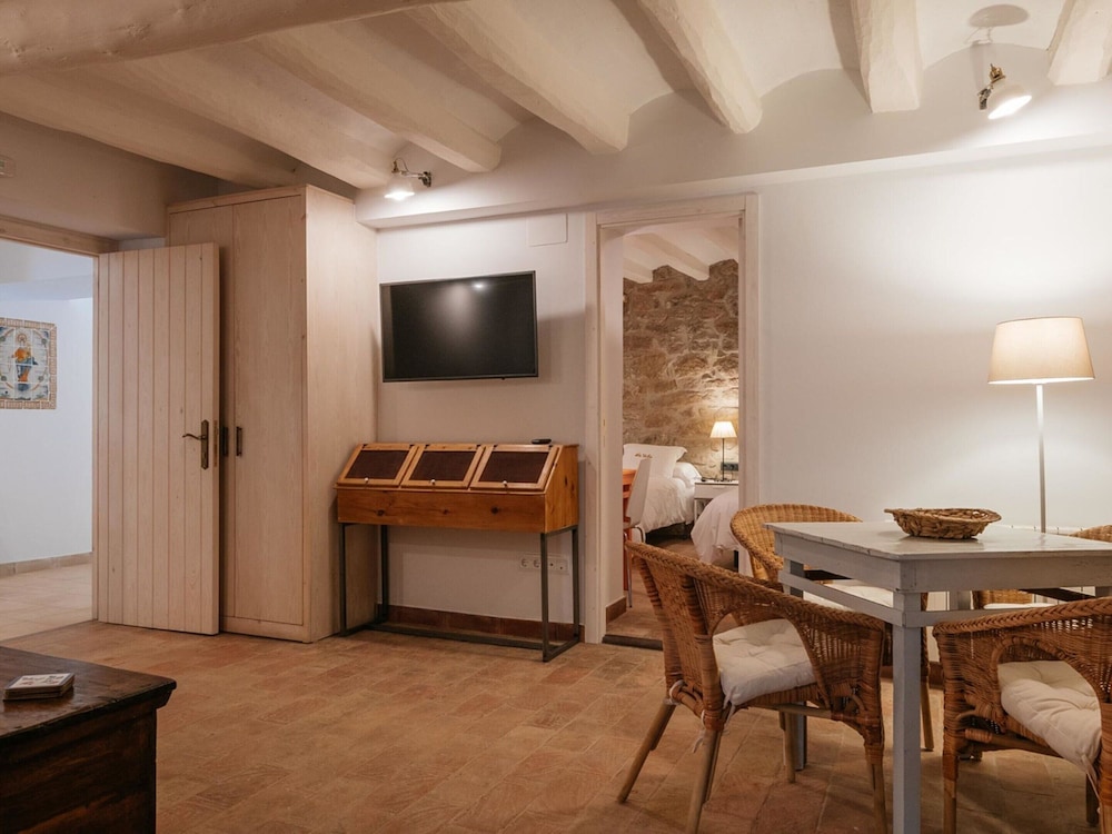 Mansion in Castellnou Near Pedraforca Mountains