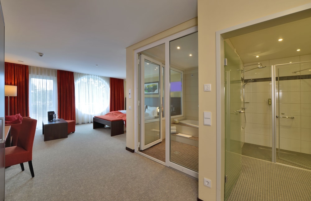 Berlin Vacations - ARIBO Hotel Erbendorf - Property Image 50