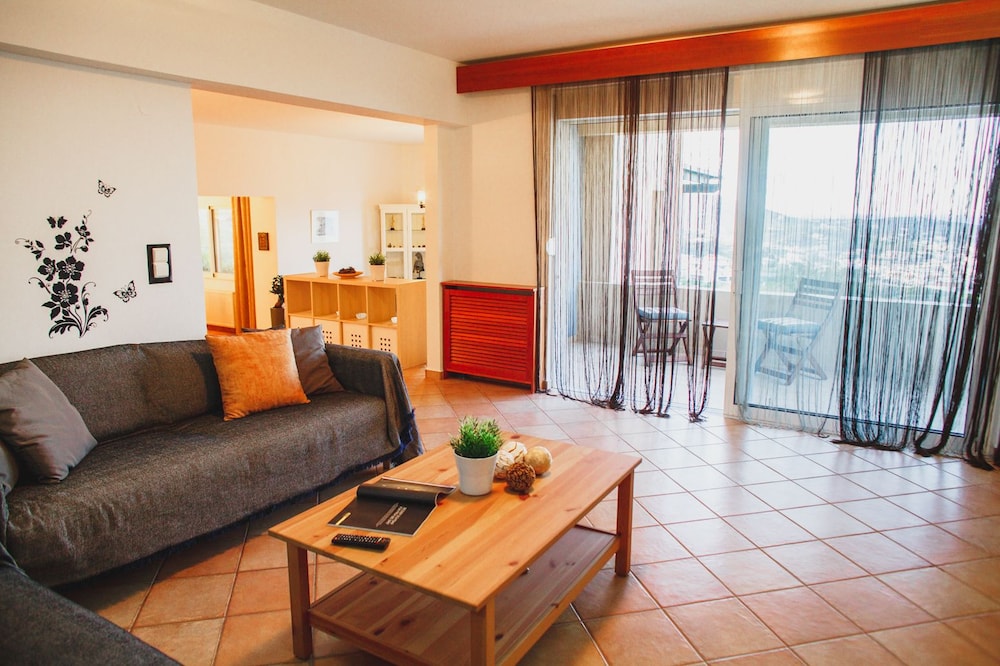 Wild Pear Villa