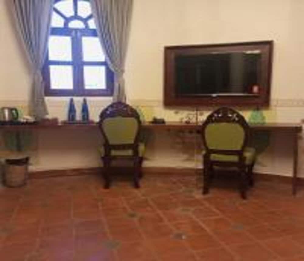 Photo 14