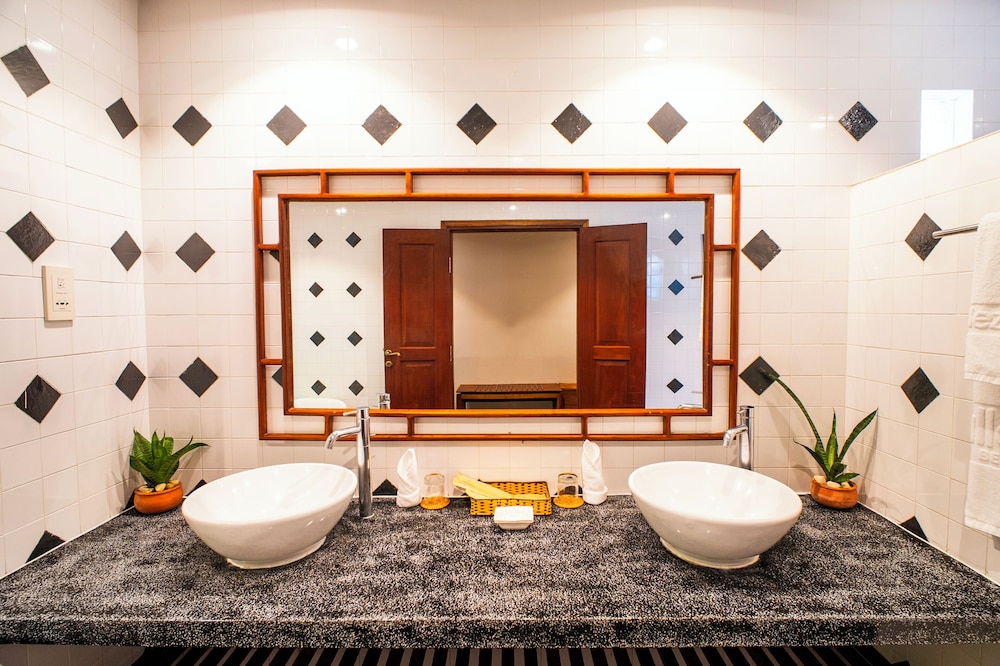 Allezboo Beach Resort & Spa