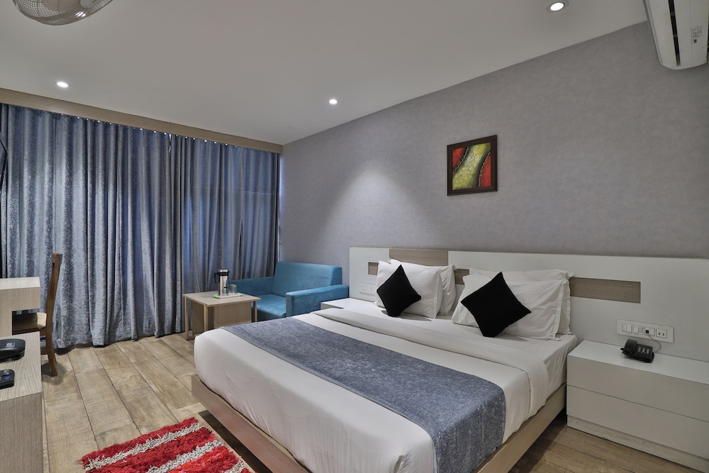 Hotel The Grand Shivay