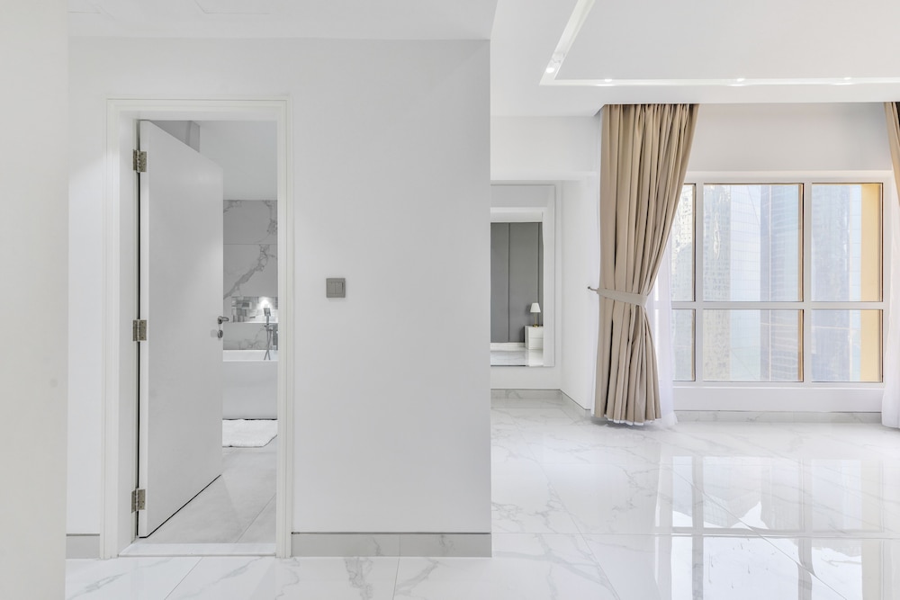 Beachside Bliss - Luxurious 2BR in JBR