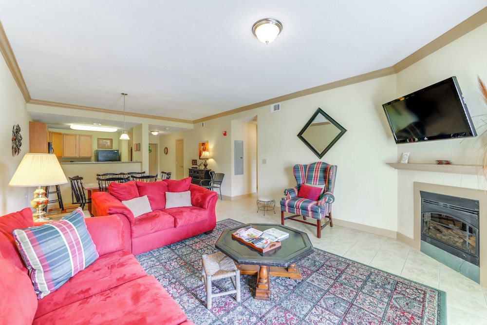 'mountain Escape' w/ Pool Access in Pigeon Forge!