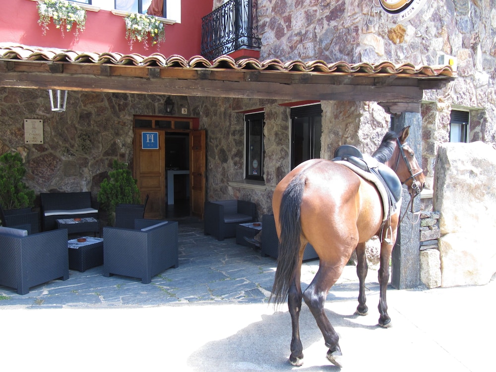 Las Cavenes del Cabaco