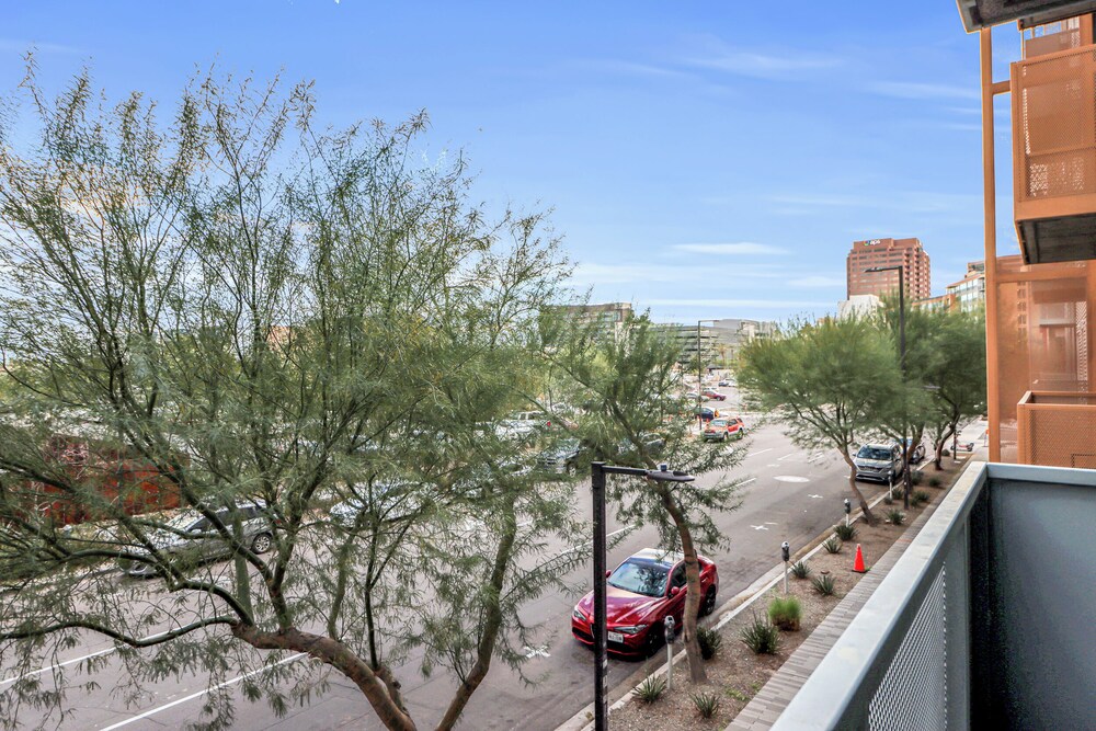 Phoenix Urban Luxury Escape