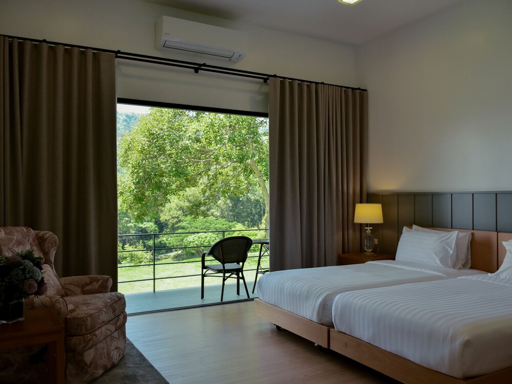 Monlada Khaoyai